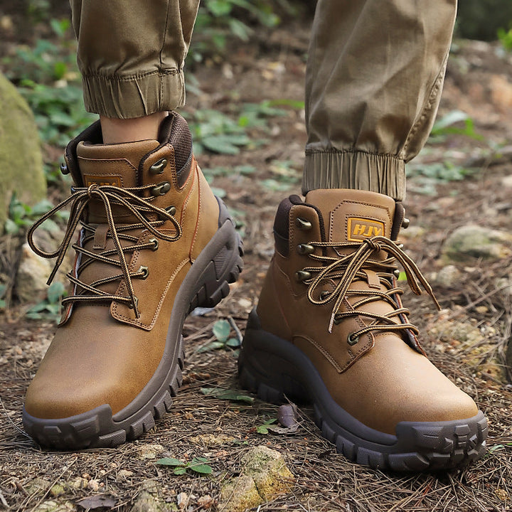 Discover the Ultimate in Outdoor Footwear: High-top Hiking Boots